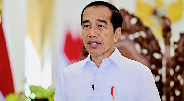ultah-jokowi-hari-ini-simak-lagi-biografi-joko-widodo-lengkap-1_169 (1)